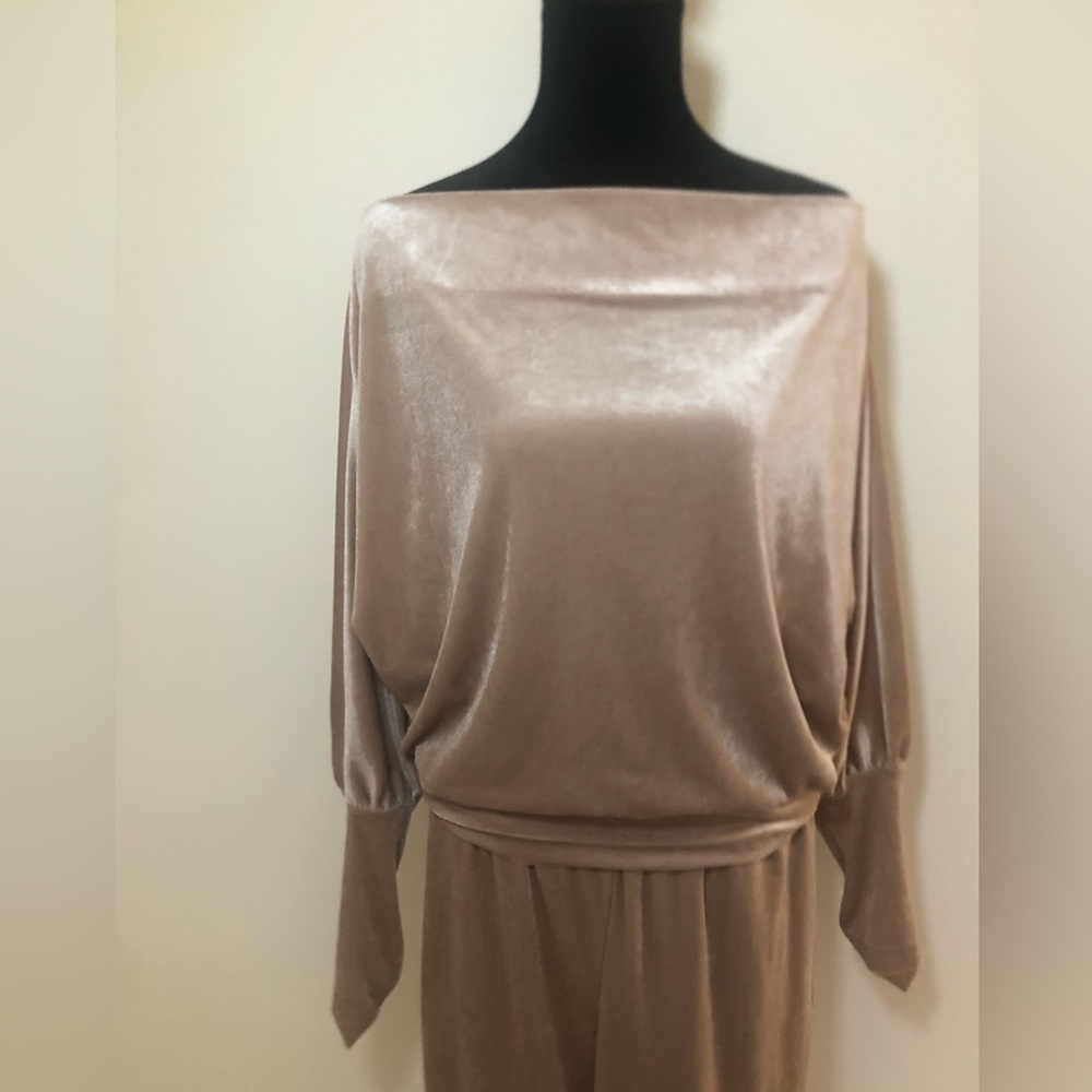 Boston Proper Lounge Set Velvet Smooth Champagne Color Sweatshirt & Pants Small
